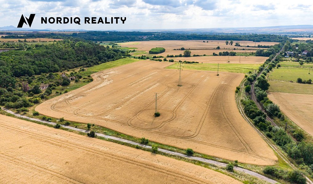 Prodej pole 29 278 m², Staňkovice – náhled fotky 9