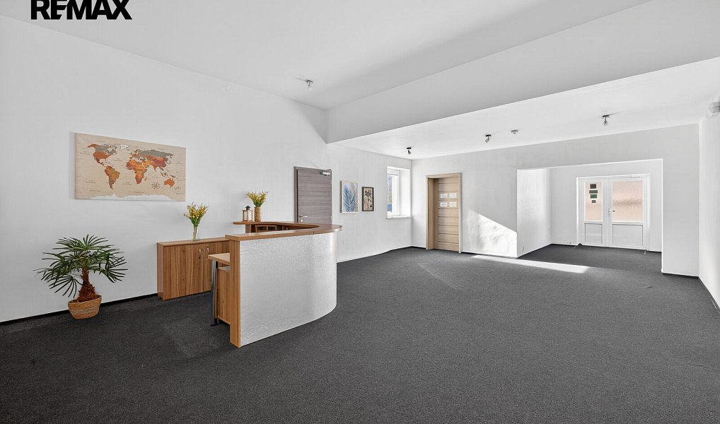 Prodej ubytovacího objektu 1 978 m², Jeseník – náhled fotky 23