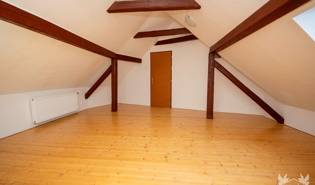 Prodej domu 192 m² s pozemkem 289 m², Mutěnice – náhled fotky 10