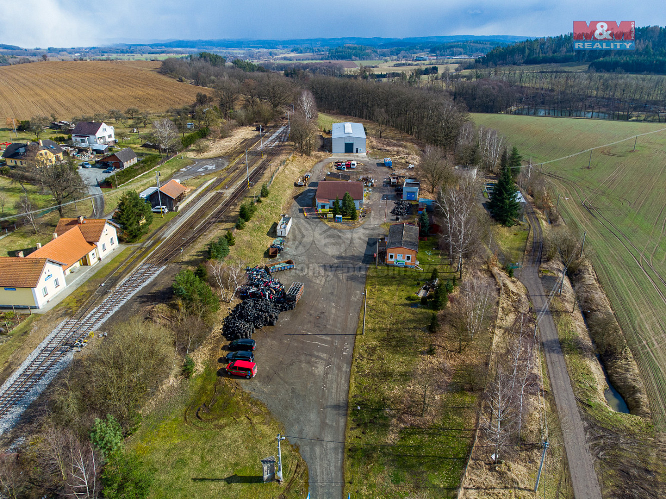 Pronájem obchodních prostor 421 m² – pohled 2