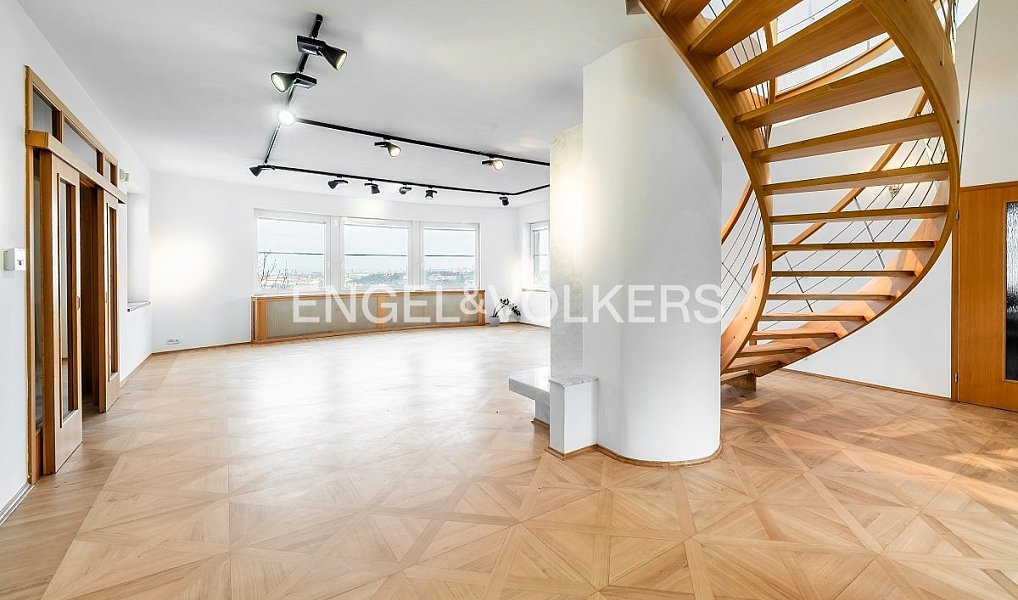 Pronájem domu 801 m² s pozemkem 1 299 m², Praha – náhled fotky 5