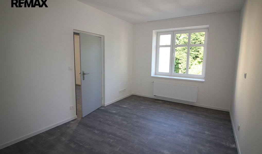 Pronájem bytu 2+kk 48 m², Jablonec nad Nisou – náhled fotky 3