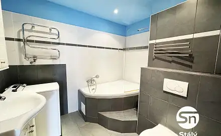 Pronájem bytu 2+kk 40 m²