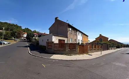 Pronájem domu 99 m² s pozemkem 273 m², Uzounká, Most