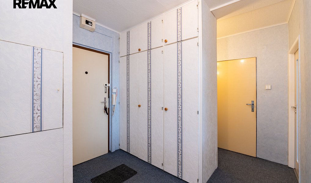 Pronájem bytu 3+kk 61 m², Praha – náhled fotky 23
