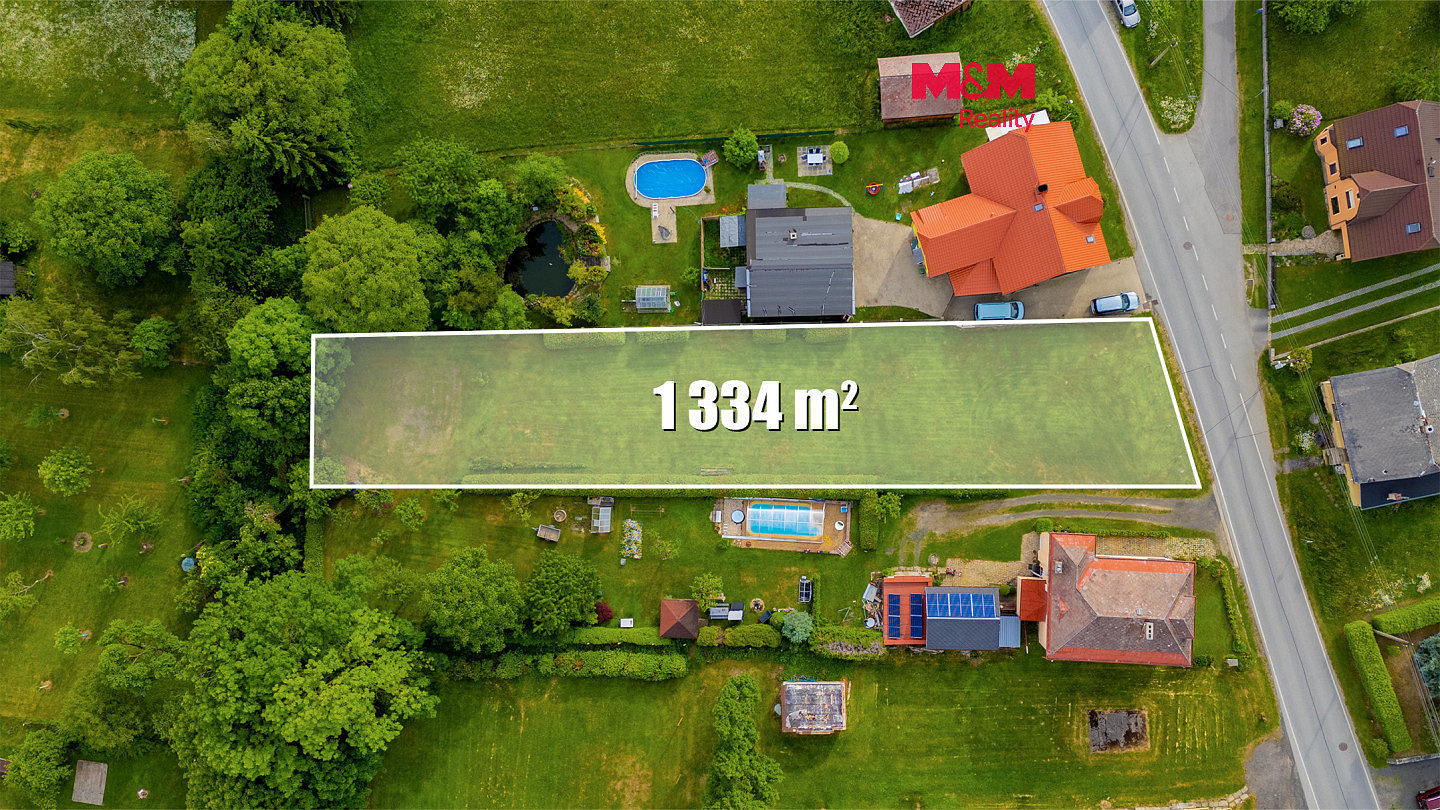Prodej stavebního pozemku 1 334 m²