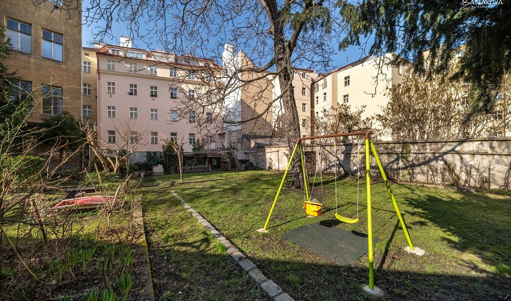 Prodej bytu 3+kk 77 m², Praha – náhled fotky 9