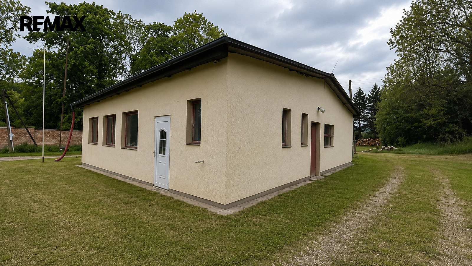 Prodej domu 154 m² s pozemkem 154 m² – fotografie 2