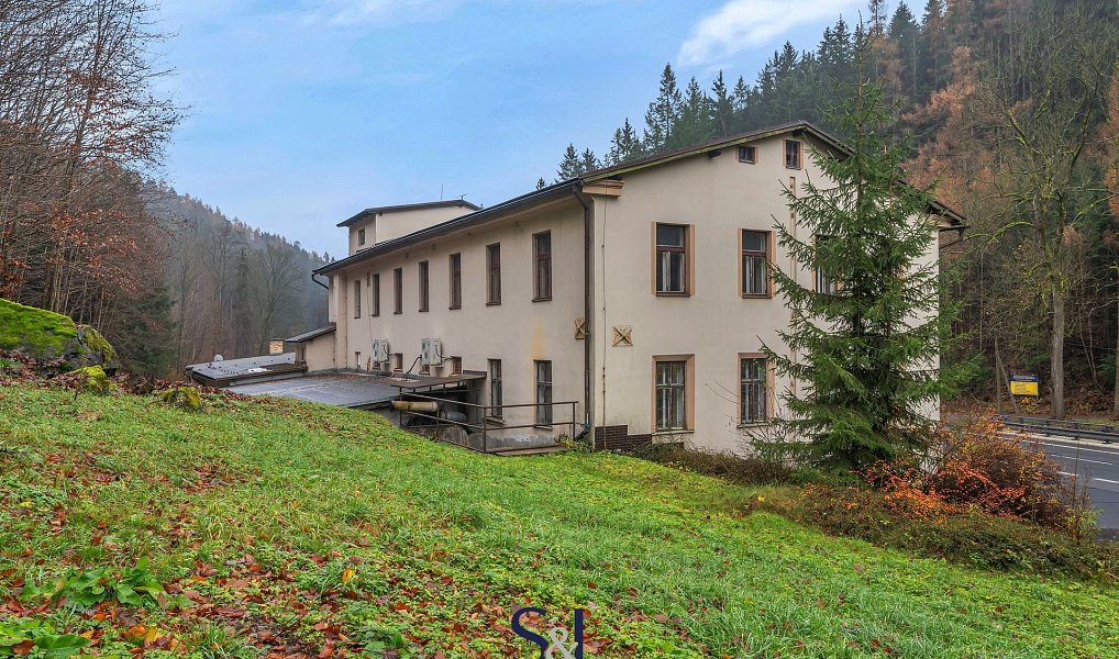 Prodej výrobních prostor 2 098 m², Železný Brod – náhled fotky 36