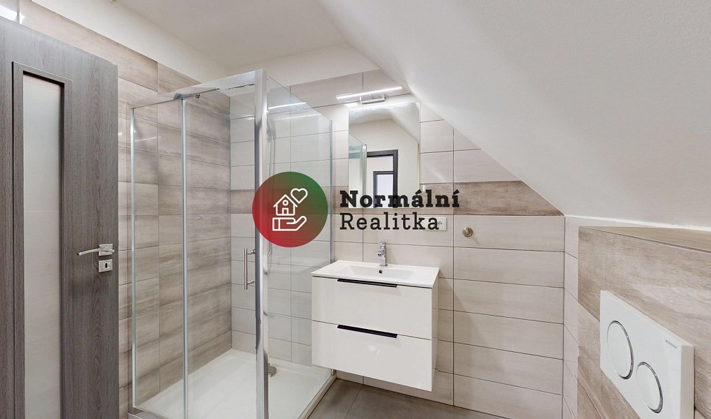 Prodej domu 124 m² s pozemkem 157 m², Peruc – náhled fotky 33