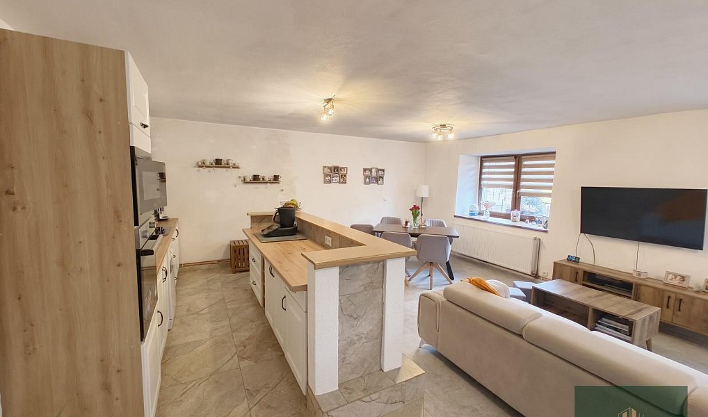 Pronájem domu 200 m² s pozemkem 1 301 m², Bor – náhled fotky 15