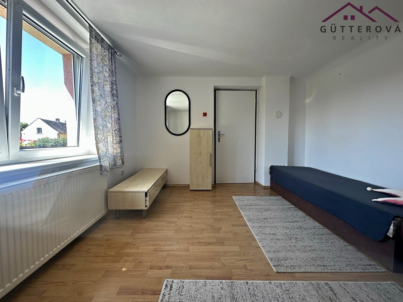 Pronájem bytu 2+kk 45 m² – pohled 5