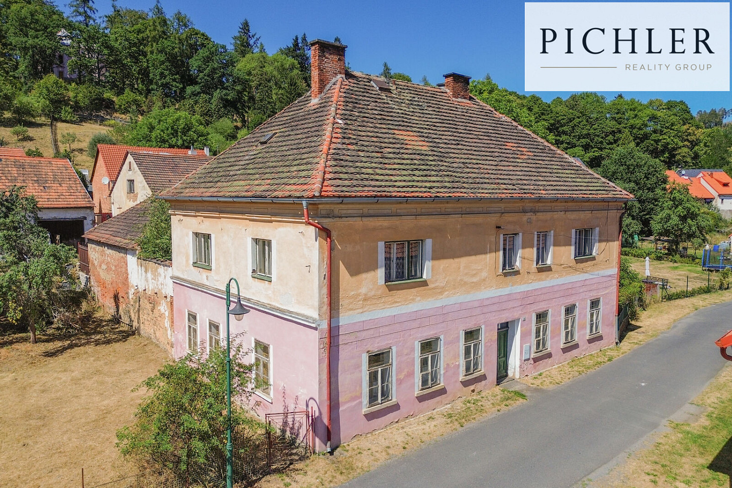 Prodej domu 265 m² s pozemkem 884 m²