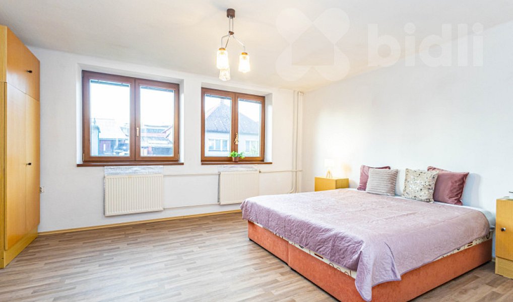 Prodej domu 220 m² s pozemkem 815 m², Studená – náhled fotky 12
