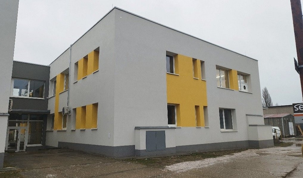 Pronájem obchodních prostor 17 m², Hradec Králové – náhled fotky 2