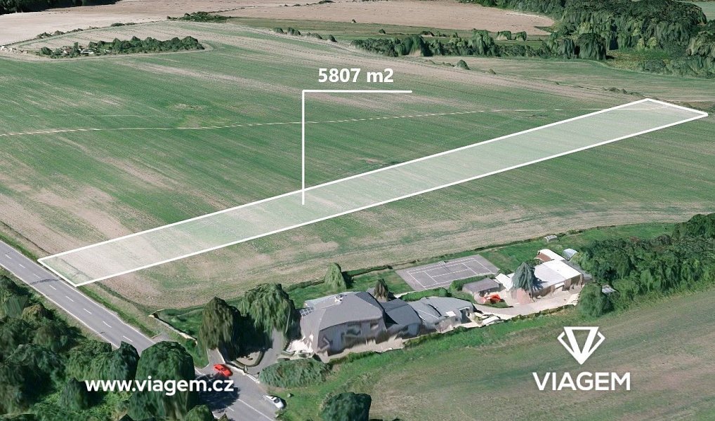 Prodej pole 967 m², Praha – náhled fotky 5