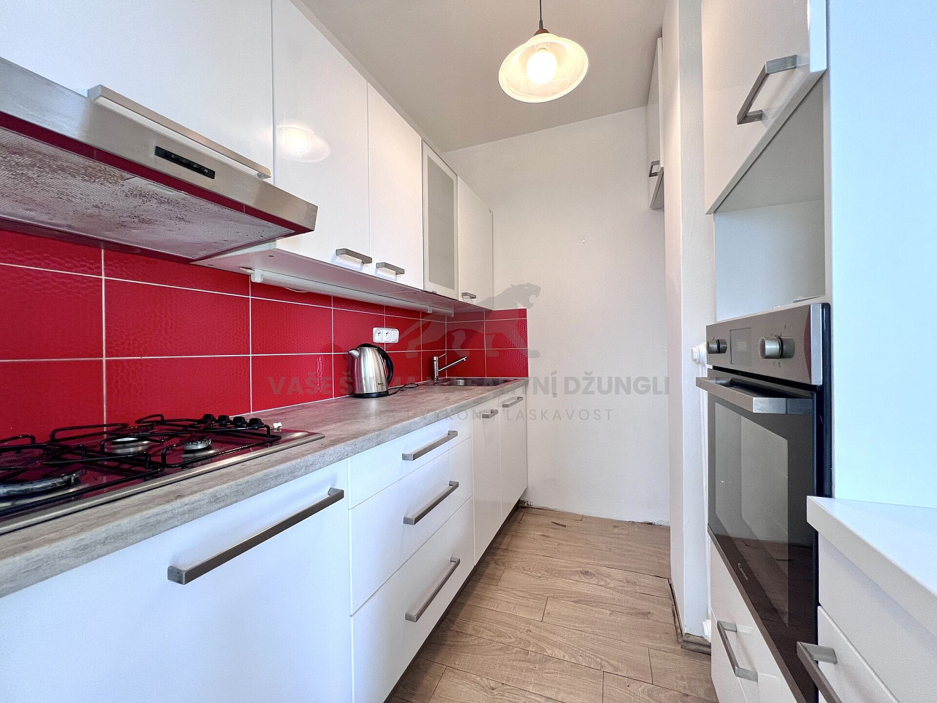 Pronájem bytu 2+kk 42 m² — photo 3