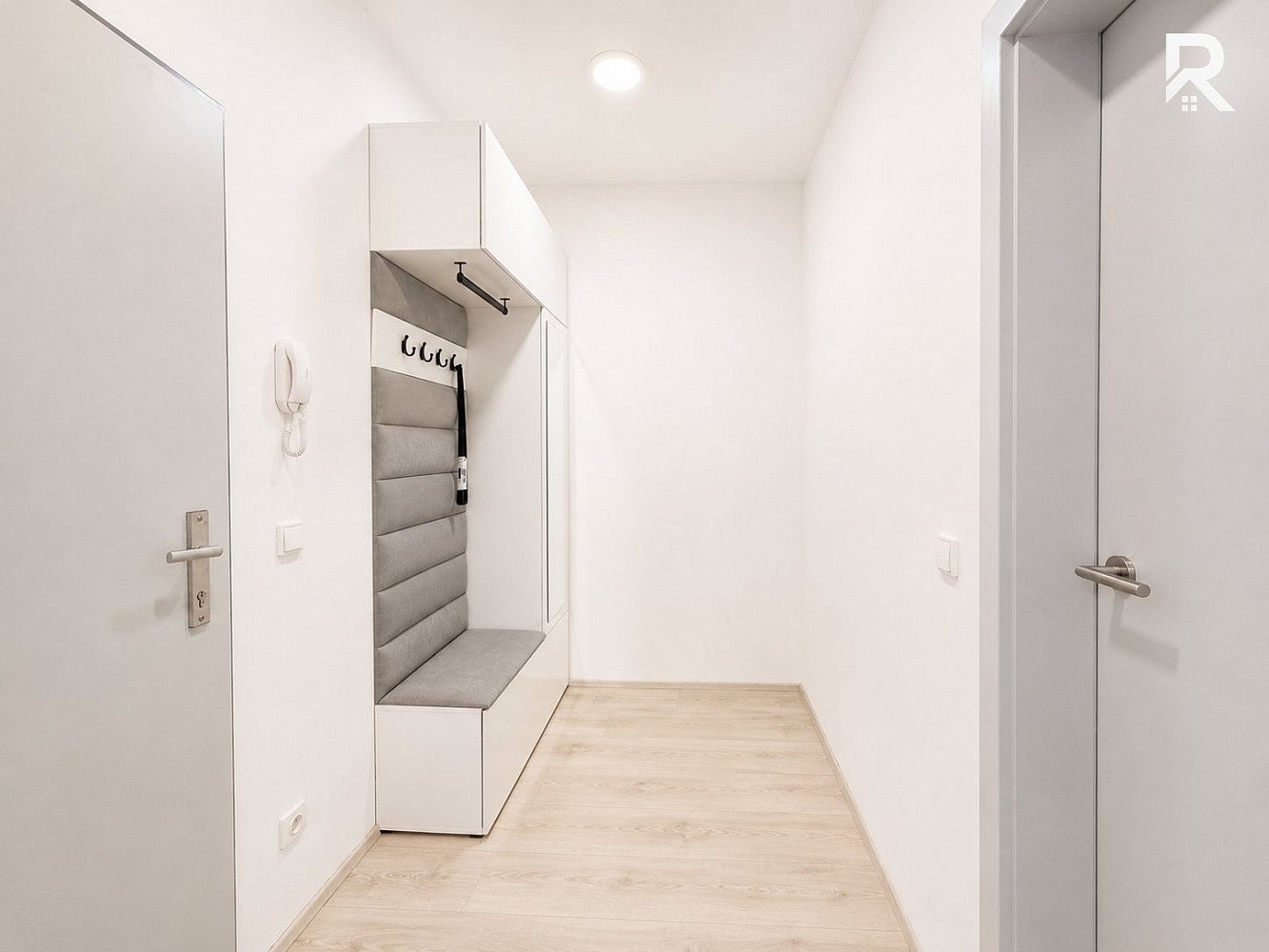 Pronájem bytu 2+kk 48 m² – fotografie 5