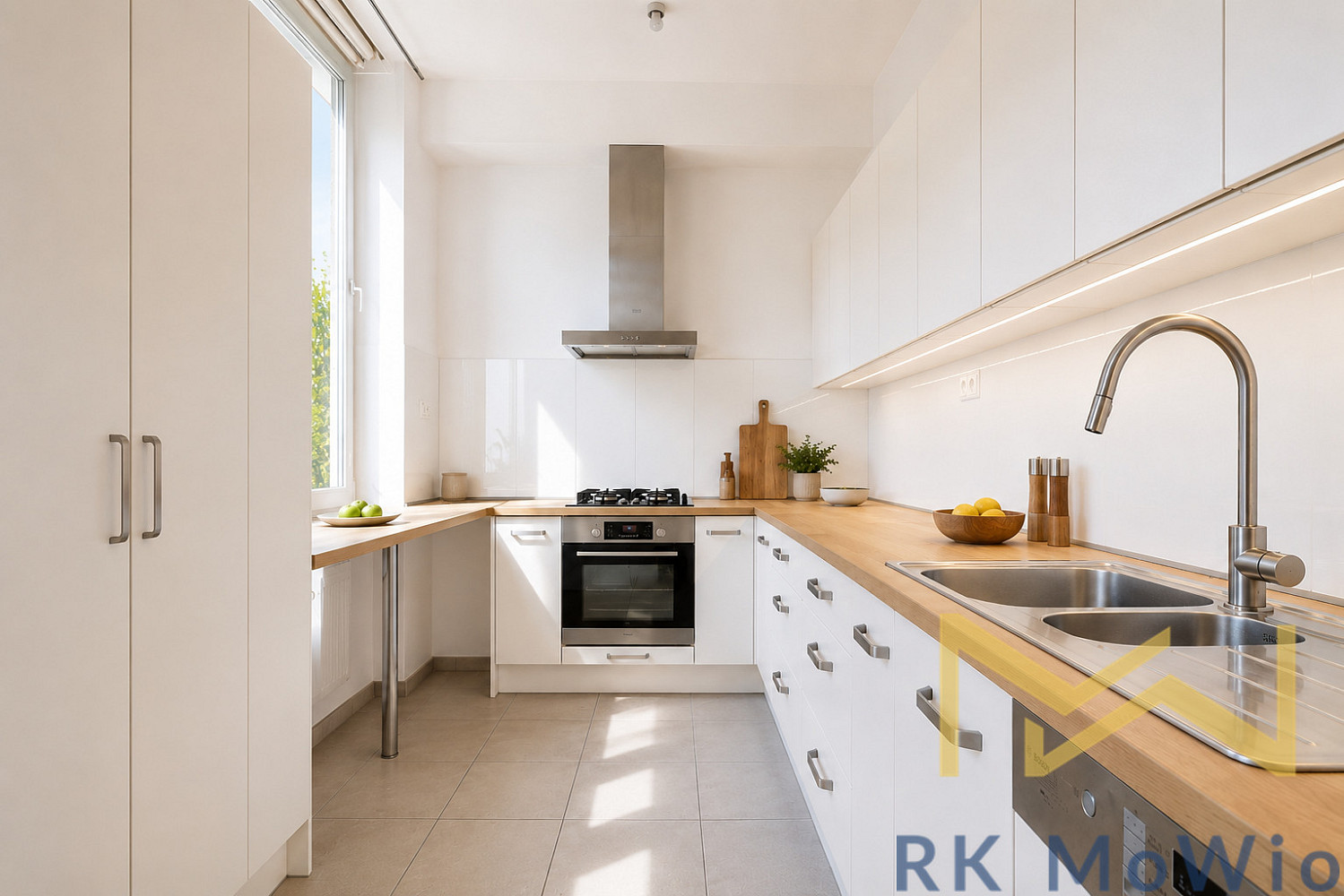 Pronájem bytu 5+1 240 m²