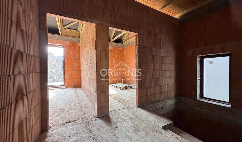 Prodej domu 138 m² s pozemkem 282 m², Kadaň – náhled fotky 22
