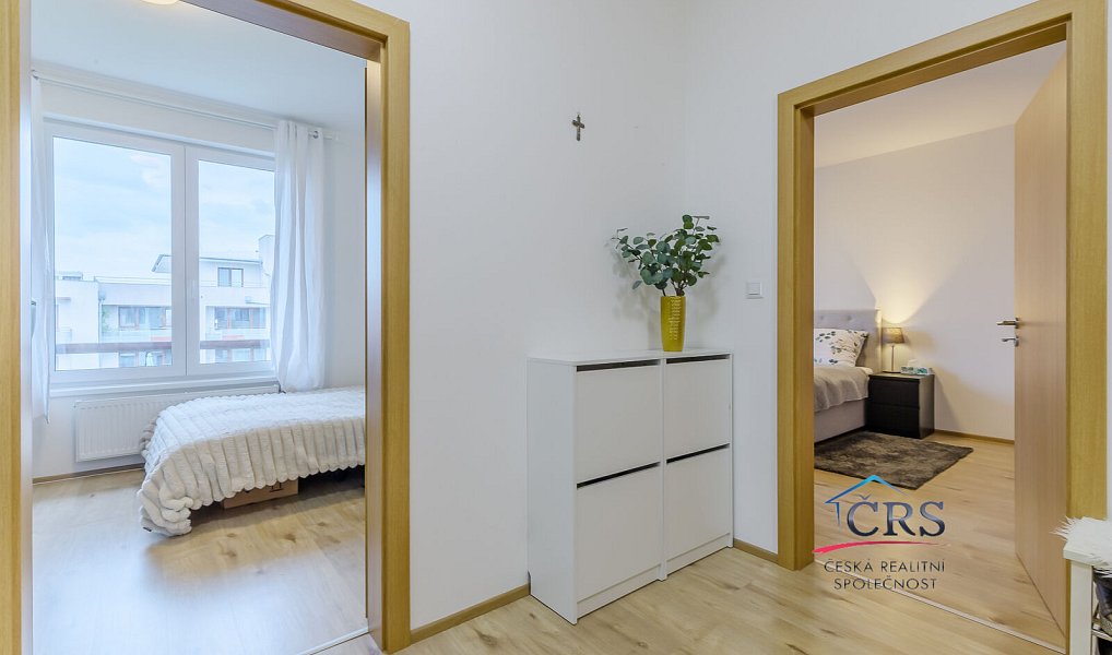 Prodej bytu 3+kk 93 m², Praha – náhled fotky 14