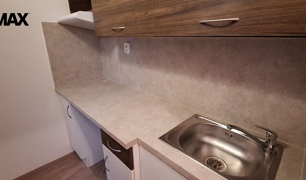 Pronájem bytu 1+kk 20 m², Jedovnice – náhled fotky 5