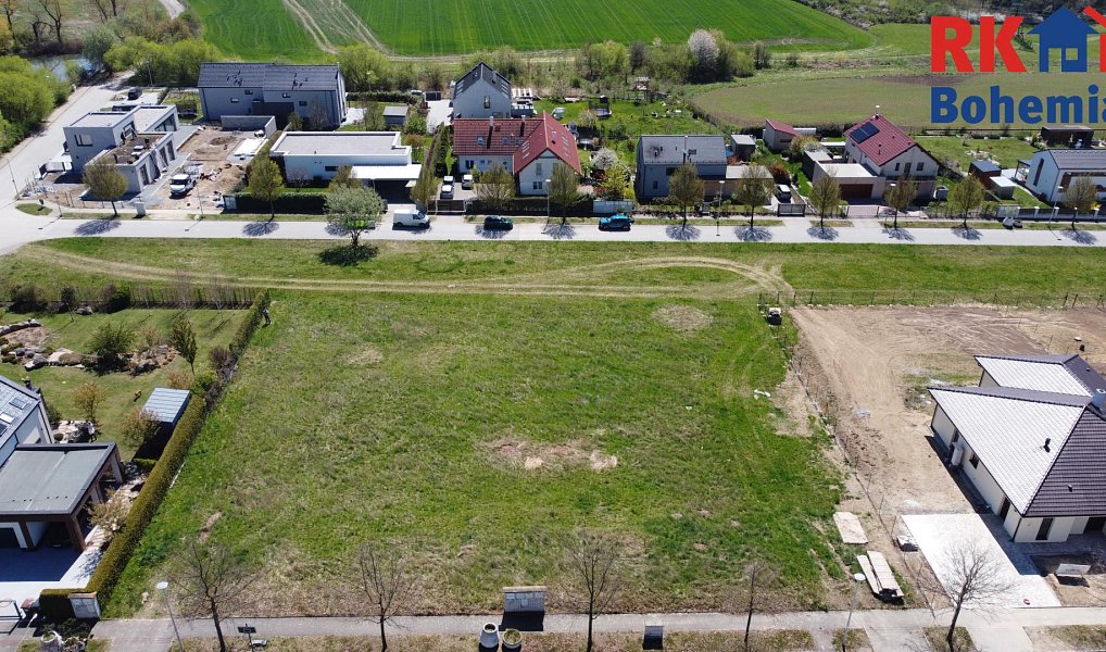 Prodej stavebního pozemku 1 193 m², Vysoký Újezd – náhled fotky 2