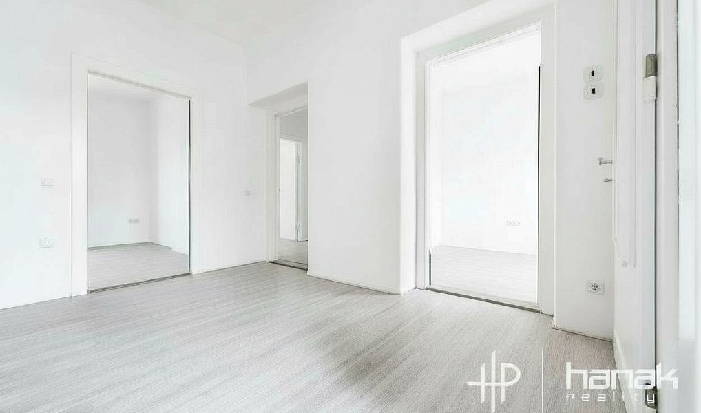 Prodej domu 253 m² s pozemkem 615 m², Hranice – náhled fotky 22