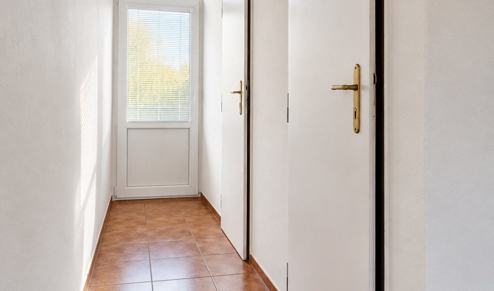 Pronájem bytu 3+1 98 m², Hradec Králové – náhled fotky 16