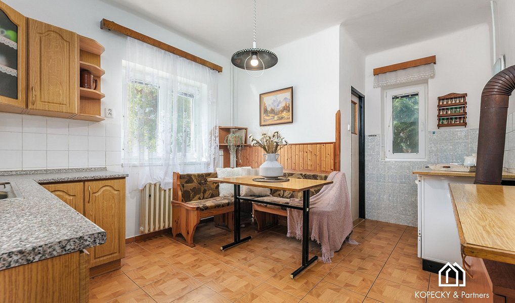 Prodej domu 196 m² s pozemkem 1 164 m², Praha – náhled fotky 3