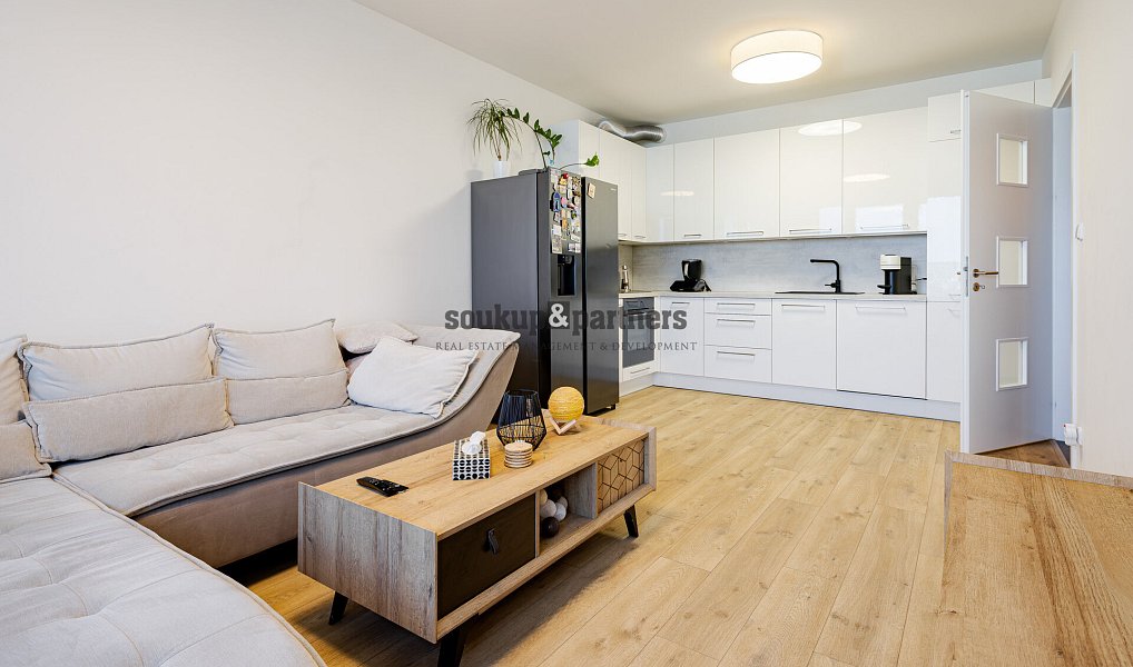 Pronájem bytu 2+kk 56 m², Praha – náhled fotky 10