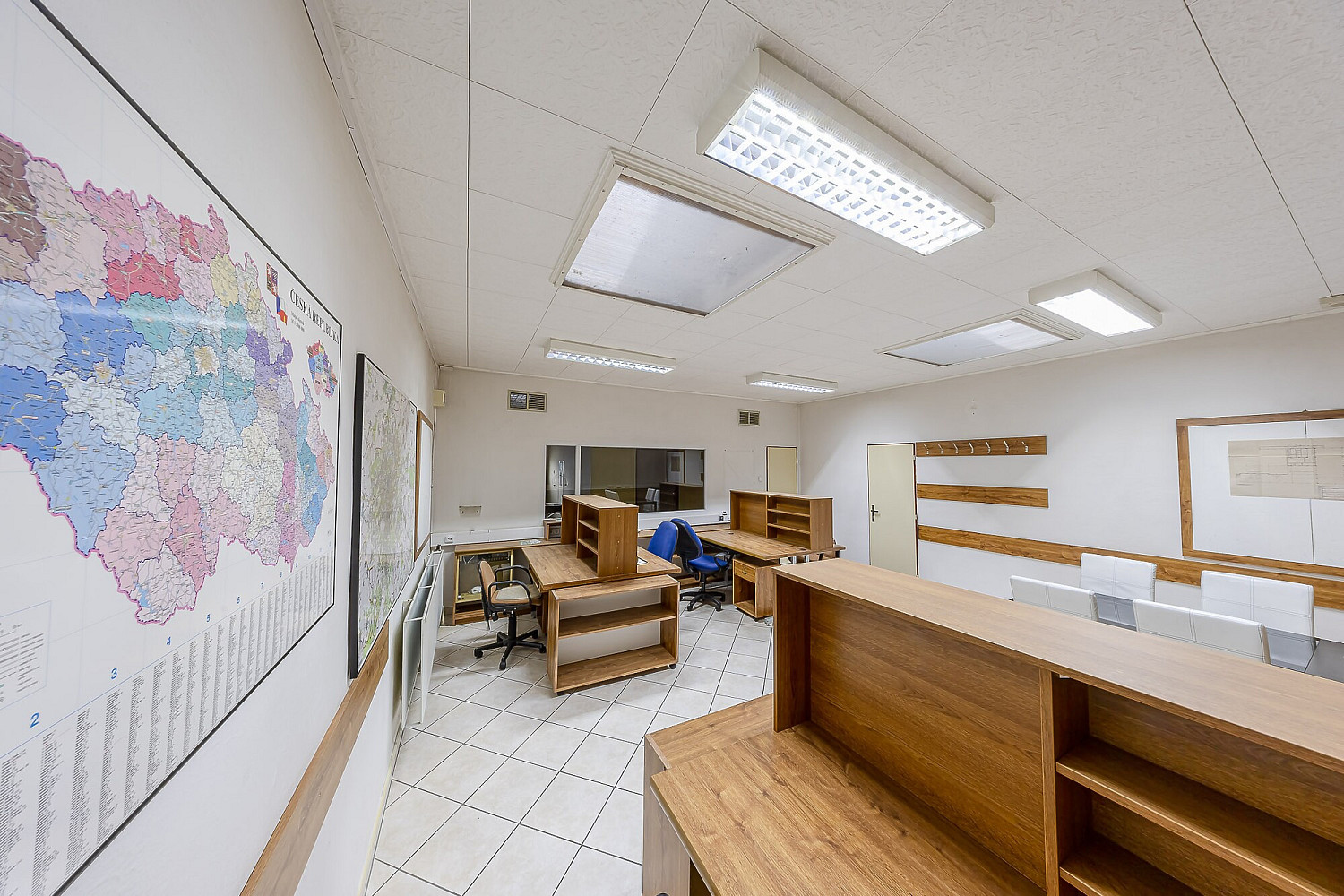 Pronájem kanceláře 32 m² – fotografie 4