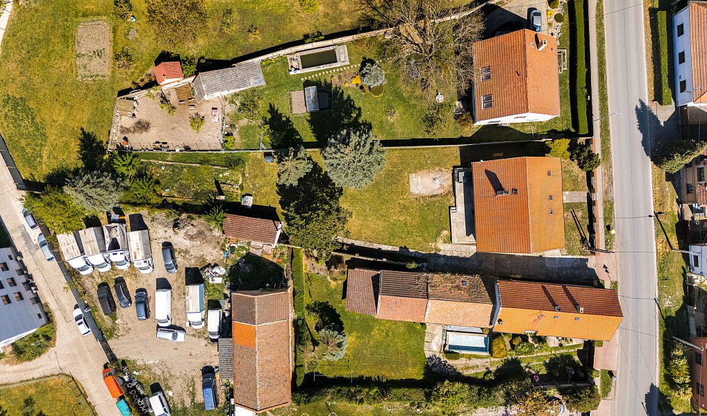 Prodej domu 182 m² s pozemkem 1 355 m², Všetaty – náhled fotky 23