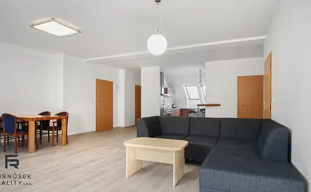 Pronájem bytu 3+kk 124 m², Pančava, Zlín - Příluky