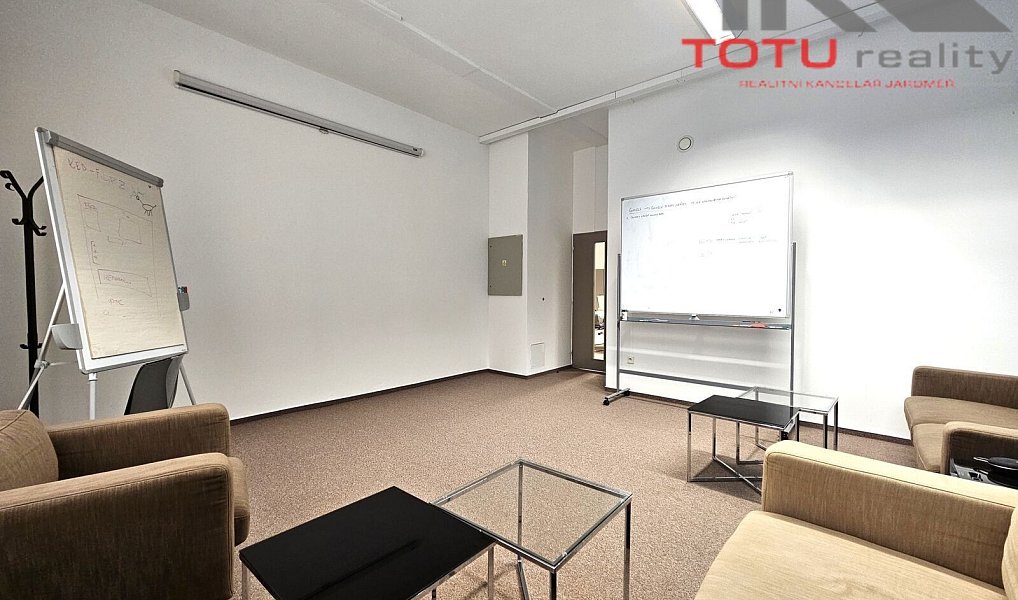 Pronájem obchodních prostor 155 m², Chrudim – náhled fotky 8