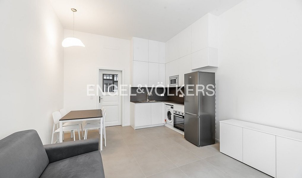 Pronájem bytu 2+kk 52 m², Praha – náhled fotky 3