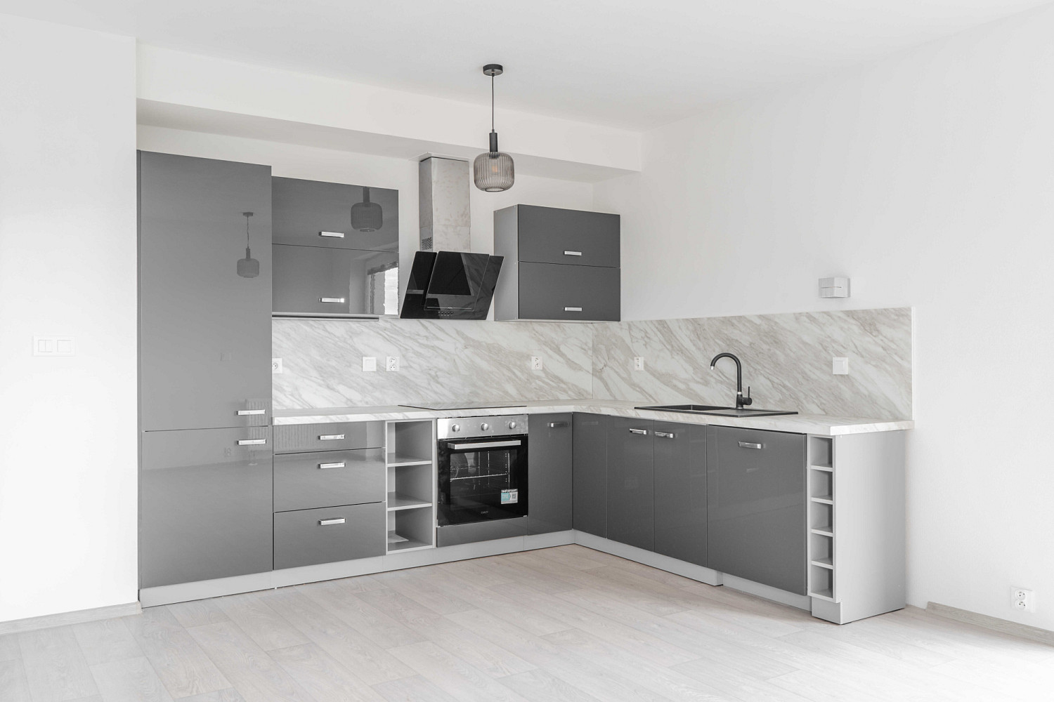 Pronájem bytu 2+kk 60 m² – fotografie 2