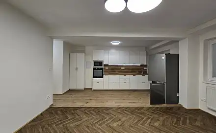 Pronájem bytu 2+1 56 m²