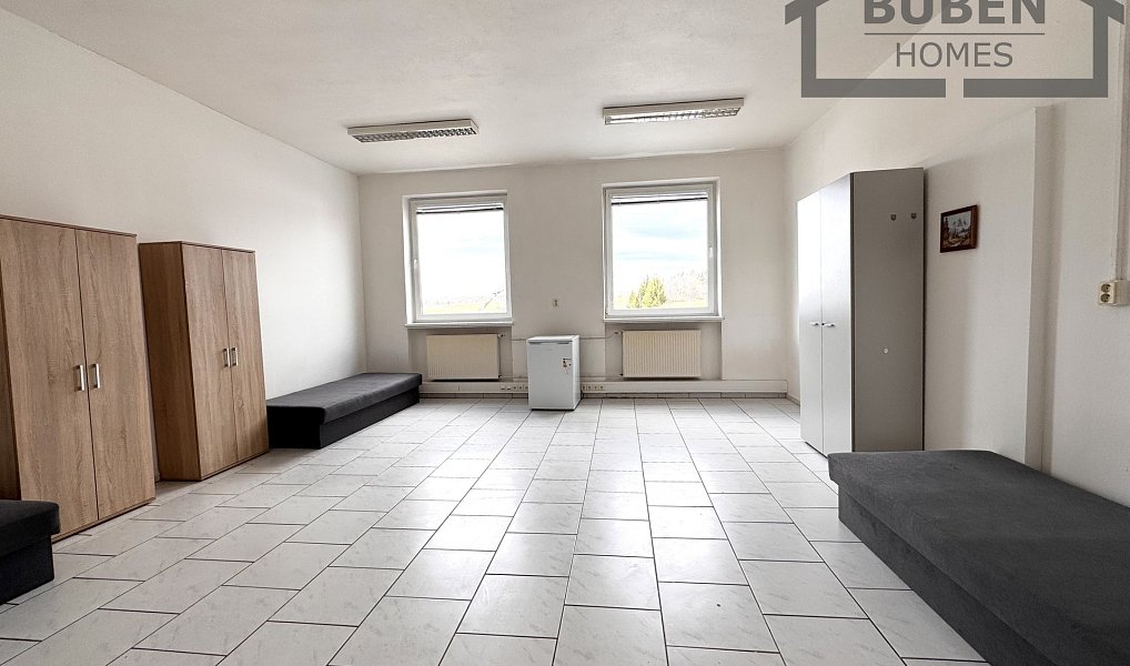 Pronájem skladovacích prostor 710 m², Planá – náhled fotky 11