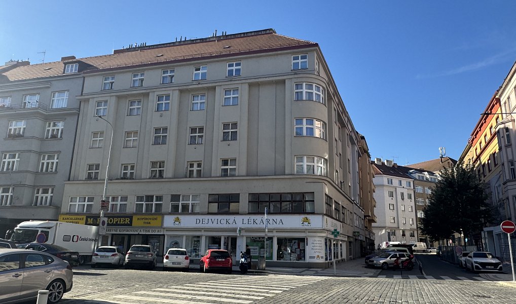 Pronájem bytu 2+1 68 m², Praha – náhled fotky 18