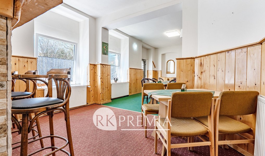 Prodej domu 430 m² s pozemkem 460 m², Vejprty – náhled fotky 34