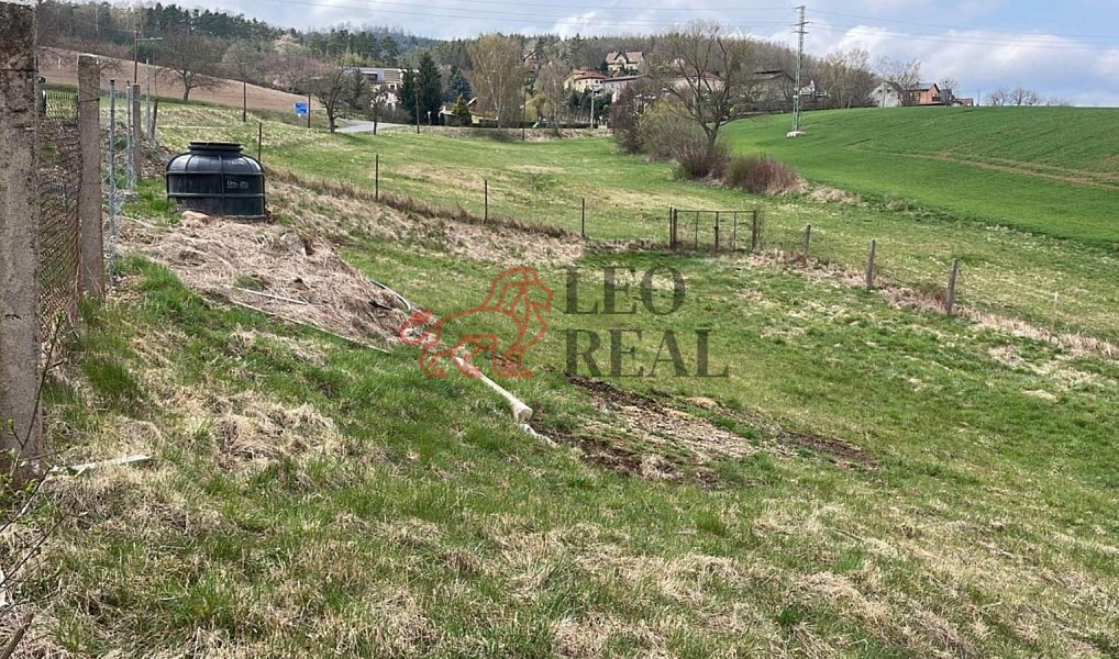 Prodej stavebního pozemku 964 m², Otročiněves – náhled fotky 3