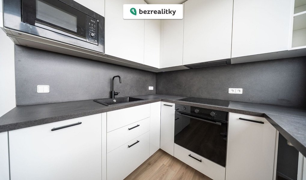Prodej bytu 2+1 60 m², Praha – náhled fotky 9