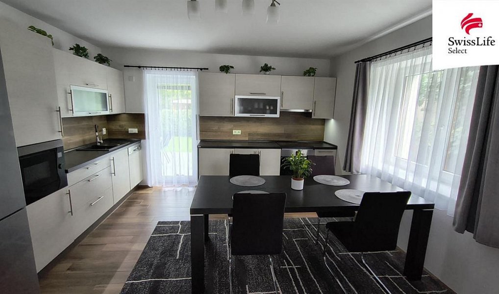 Prodej domu 137 m² s pozemkem 412 m², Bakov nad Jizerou – náhled fotky 2