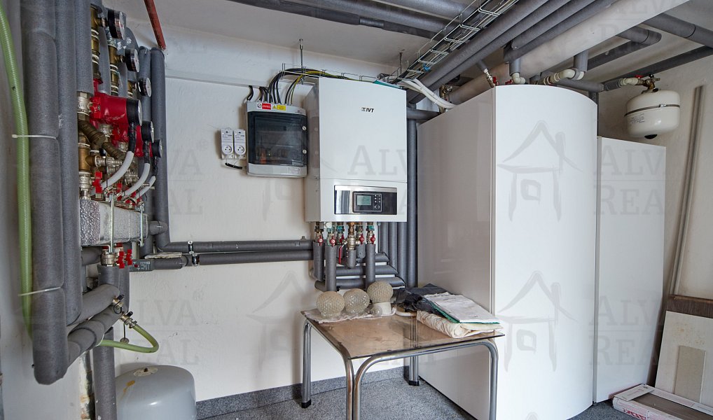 Prodej domu 354 m² s pozemkem 525 m², Brno – náhled fotky 25