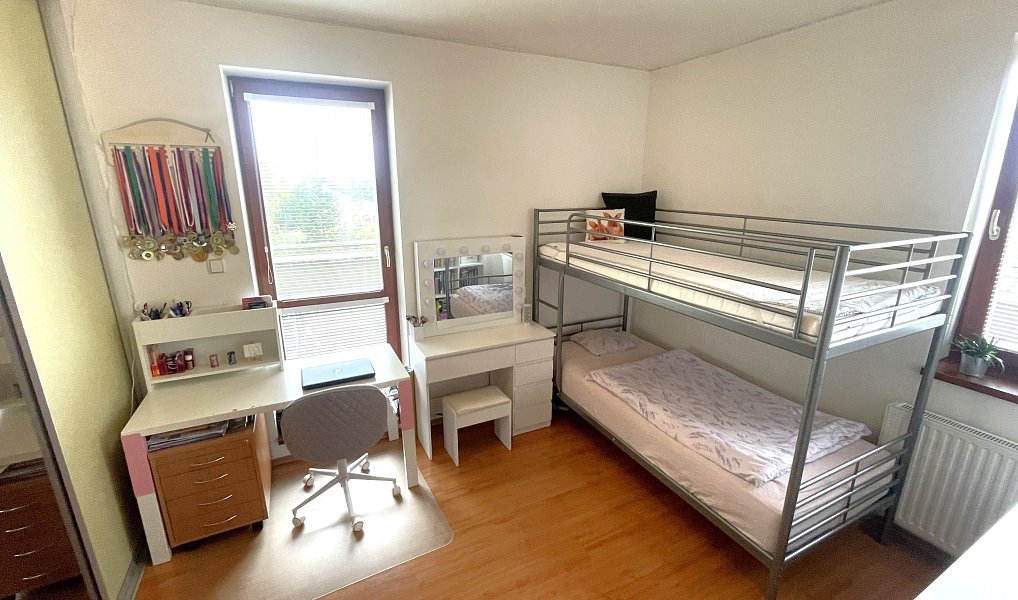 Prodej bytu 3+kk 95 m², Jesenice – náhled fotky 13