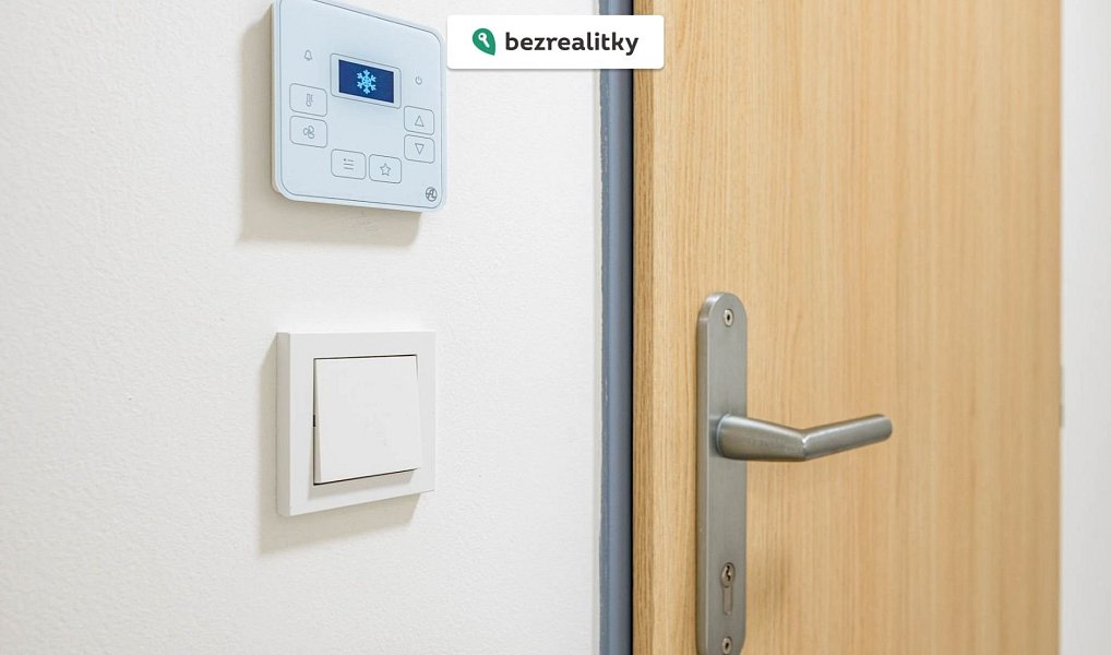Prodej bytu 2+kk 43 m², Praha – náhled fotky 11