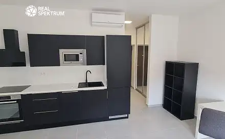 Pronájem bytu 1+kk 32 m²