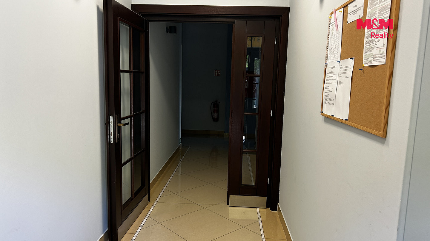 Pronájem bytu 2+kk 57 m² – fotografie 4