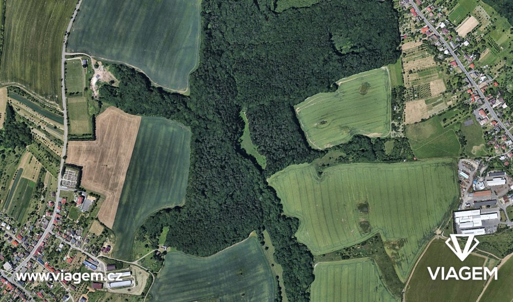 Prodej pole 956 m², Lhota – náhled fotky 2